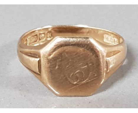 9CT GOLD SIGNET RING, FRONT INTIALS TO FACE 4.1G SIZE R 1/2