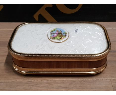 LADIES FITTED JEWELLERY BOX WITH GILT TRIMMINGS PORCELAIN PLAQUE AND BUN FEET