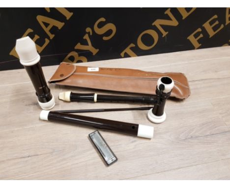 YAMAHA RECORDER AND CASE