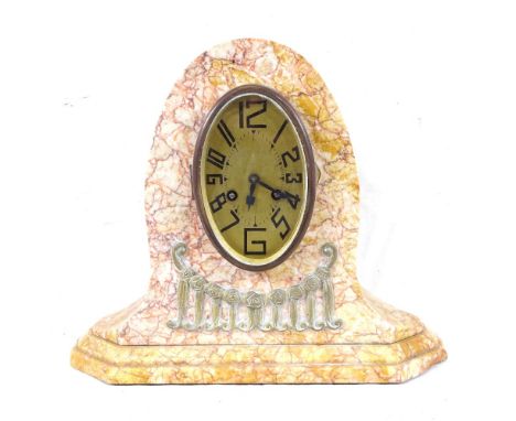 A Continental marble-cased mantel clock, with 2-train movement, height 29cm 