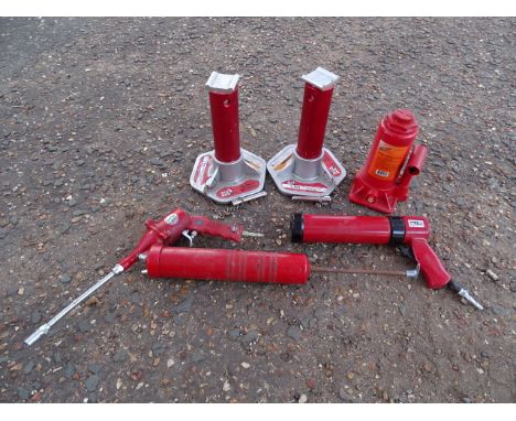 Pair of aluminium jack stands, bottle jack and air tools etc&nbsp;