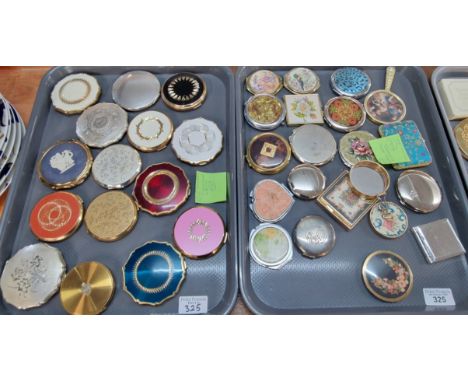 Collection of vintage compacts to include Stratton and others, varying designs including: heart shape, roses, floral, birds e