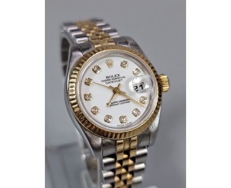 Rolex ladies' bimetal Datejust automatic Oyster perpetual wristwatch, the face with centre sweep seconds hand, diamond set nu