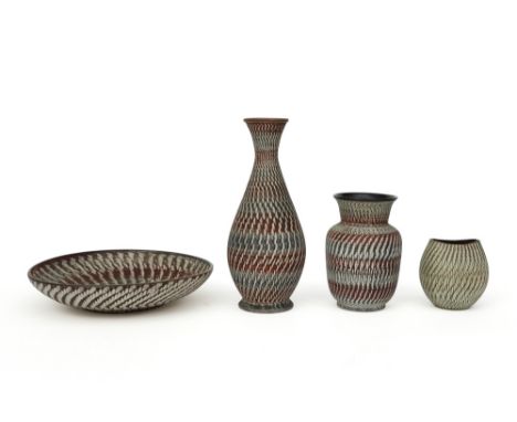 4 pieces of German "Höhr" marked ceramic || Lot (4) Duitse keramiek, gemerkt "Höhr", van de jaren '50/'60 , gemerkt  : drie v