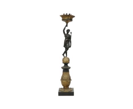 early 19th Cent. Empire style female Cariatid candlestick in bronze || Vroeg negentiende eeuwse Empire kandelaar in deels ged