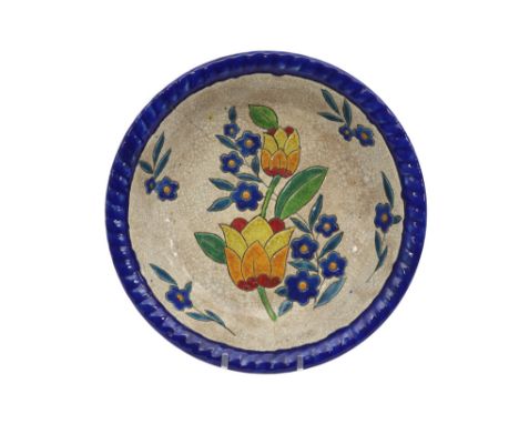 round Art Deco Dish in Keramis marked ceramic with a polychrome floral decor || Ronde Art Deco-schaal in faïence, gemerkt "Ke