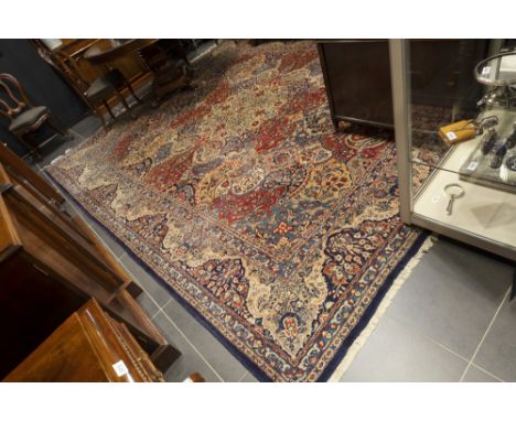 well preserved Persian vintage Kashmar with a quite special design in the traditional colors || Goedbewaarde Perzische vintag
