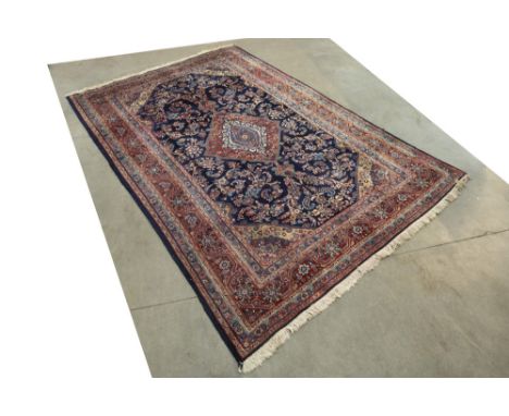 Persian vintage Moud in wool  || Perzische Moud met klassieke tekening op blauwe fond  -  315 x 213 cm 