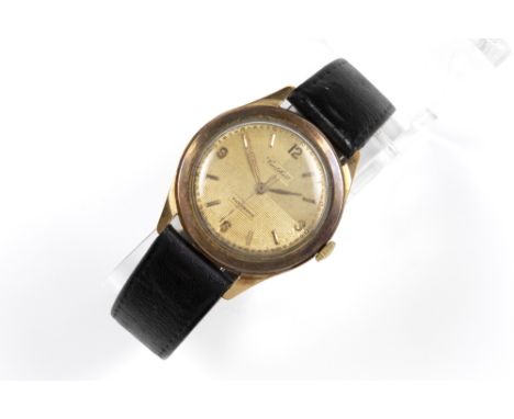 sixties' vintage automatic "Cortébert" wristwatch in yellow gold (18 carat) || CORTÉBERT sixties' vintage automatisch polshor