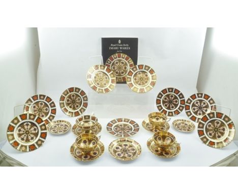 A SELECTION OF ROYAL CROWN DERBY IMARI PATTERN NO.1128 TEA WARES including; four cups and saucers, nine tea plates and three 