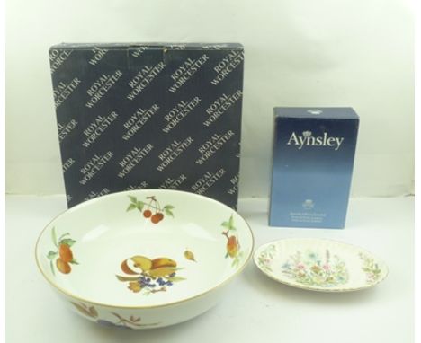 A ROYAL WORCESTER "EVESHAM" PATTERN LARGE SALAD SERVING BOWL 32cm diameter with vendor's box, together with an AYNSLEY "WILD 