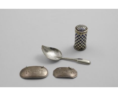 A GEORGE III SMALL CYLINDRICAL PEPPER OR SPICE CASTER with reticulated body and a blue glass liner, by Charles Aldridge &amp;