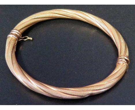 A 9ct Gold Hinged Bangle, 9.6g