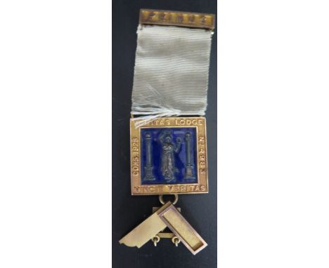 A 9ct Gold and Enamel Masonic PRIMUS 'Jewel', 27.5g gross