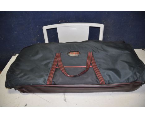A YAMAHA PSR290 ELECTRIC KEYBOARD with music stand, power pack and Key bags carry case (PAT pass and working) and a vintage S