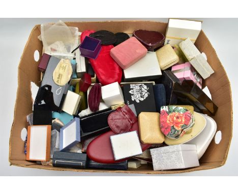 A BOX OF ASSORTED EMPTY JEWELLERY BOXES AND DISPLAY BUSTS, in used conditions, to include ring, earring, bracelet and necklac