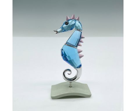 Presenting the Swarovski Chipili Seahorse, a captivating crystal figurine that exemplifies Swarovski's renowned craftsmanship