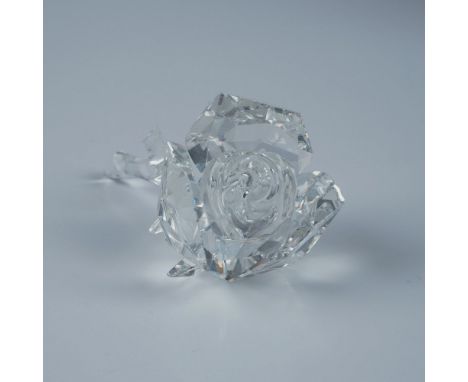 This Swarovski crystal figurine features a delicately crafted rose, part of the Exquisite Accents collection before being rec