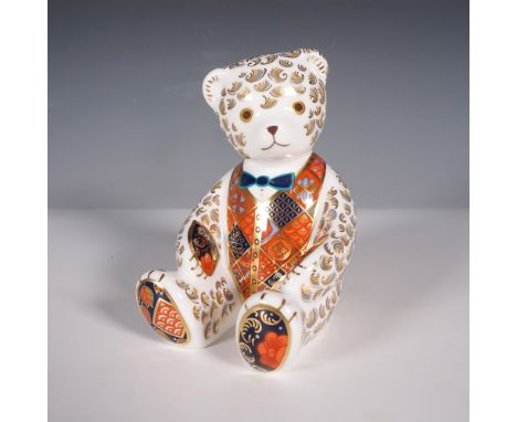 This Royal Crown Derby figurine, The Regal Goldie Bear, was created to commemorate the Golden Wedding Anniversary of Her Maje