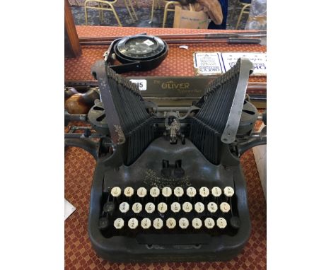 An early 20th century Oliver No. 7 typewriter.