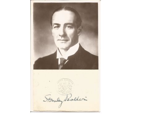 Prime Minister Stanley Baldwin signed 6x4 vintage photo. 3 August 1867 - 14 December 1947 was a British statesman of the Cons