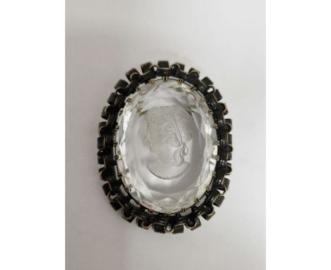 19th century gilt metal and intaglio carved oval brooch, depicting female classical profile head, 5.5cm x 4cm&nbsp;