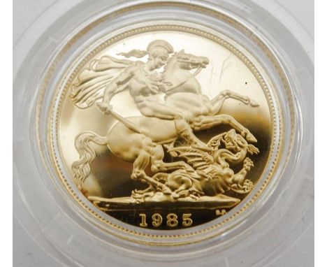 1985 gold proof sovereign in case&nbsp;Condition ReportSome light surface scratches to coin. Capsule with light surface scrat