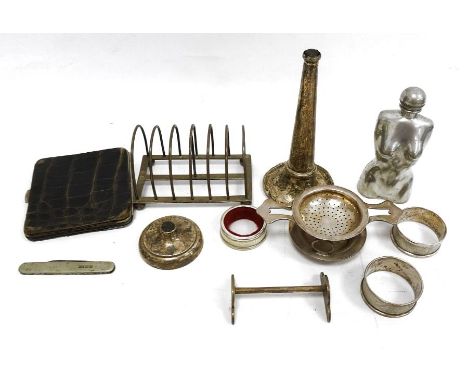 Silver six-division toast rack, round arch (handle missing), pair silver napkin rings&nbsp;and sundry items&nbsp;