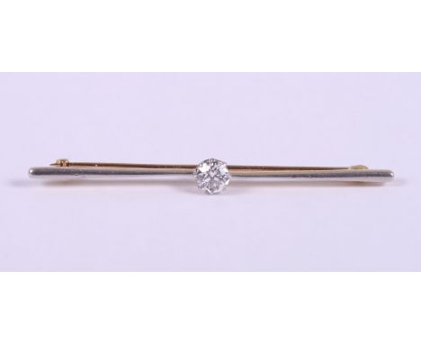 A 15ct gold and platinum bar brooch set diamond, 0.5ct approx