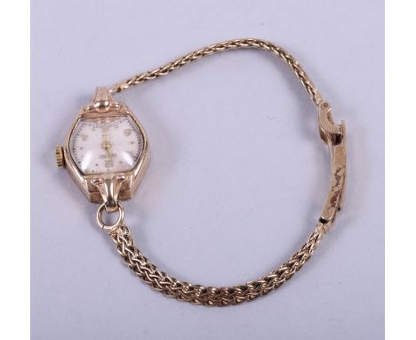 A lady's 1930s 9ct gold cased wristwatch, 11.9g gross 