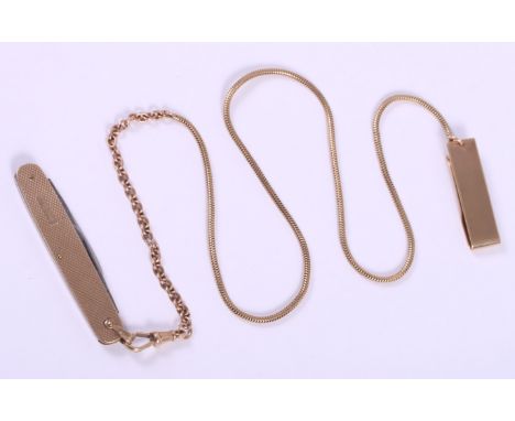 A 9ct gold cased double pen knife with stainless steel blades, on a 9ct gold pocket chain with 9ct gold clasp, gross weight 4