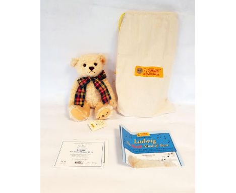 Steiff Ludwig musical teddy bear, exclusive to Danbury Mint, limited edition 0633, with original bag 