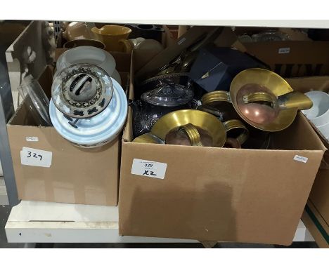 Quantity of assorted metalware including a boxed table lighter made by Ronson, various copper, EPNS, flatware, two paraffin l