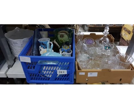 Quantity of assorted glassware including brandy balloons, vases, water jugs, etc, assorted ceramics and ceramic ornaments, a 