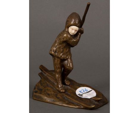 Peter Tereszczuk (1875-1963). Skifahrer mit Stock. Bronze, am Sockel sign. H=15,5 cm. 