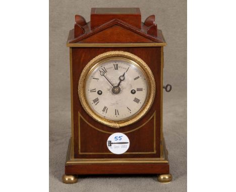 Bracket-Clock. James McCabe (1748-1811). Royal Exchange London um 1800. Massive exotische Hölzer, feuervergoldete Lünette in 