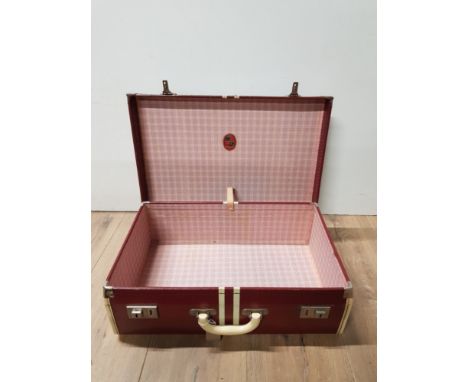 VINTAGE PIONEER LUGGAGE CASE