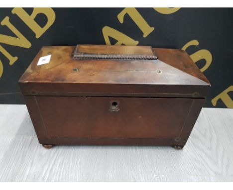 LARGE SARCOPHAGUS SHAPED MAHOGANY TEA CADDY ON BUN FEET WITH BRASS INLAY AND BUTTON HANDLES TO INCLUDE STRINGING 2 COMPARTMEN