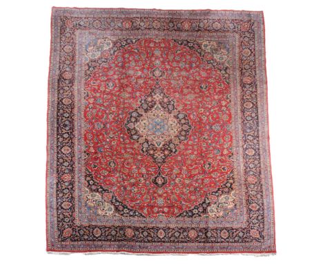  A Kashan carpet  ,  approximately 384 x 297cm 