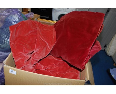 Quantity of red curtains (faded).
