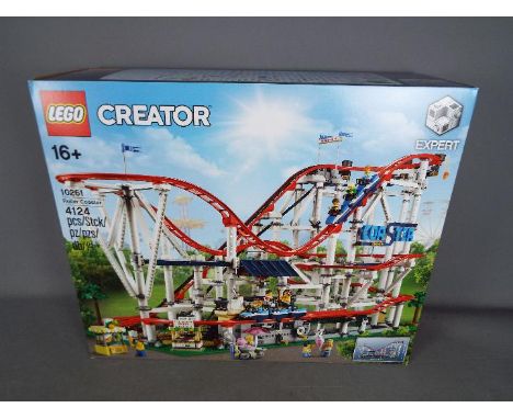 LEGO - Boxed Lego Creator set # 10261 Roller Coaster, the box has been opened, all the parts still appear to be in factory se