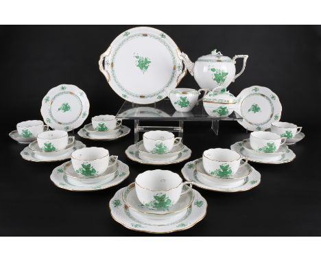 Herend Apponyi Vert Teeservice für 9 Personen, tea service for 9 pers.,Porzellan 31-teilig, Ungarn 20. Jahrhundert, blaue Bod