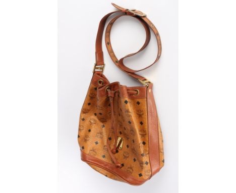 MCM Heritage Line Drawstring Beuteltasche, leather bag,Michael Cromer München, hellbraunes strapazierfähiges Lederimitat, Det