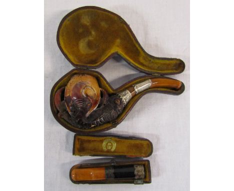 Cheroot with silver cuff &amp; a cased meerschaum pipe (af)