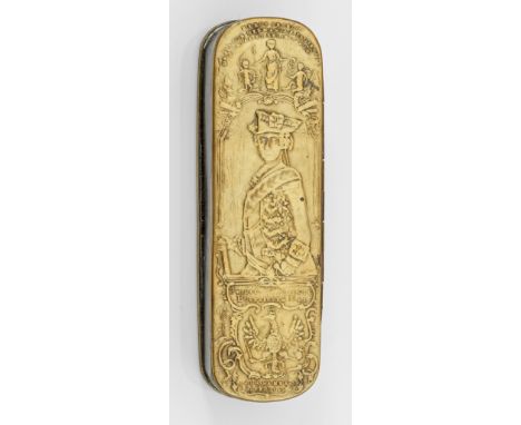 Iserlohner Tabakdose Messing und Kupfer. Oblong mit geprägtem Reliefdekor. Auf dem Deckel Profilbildnis von Friedrich dem Gro