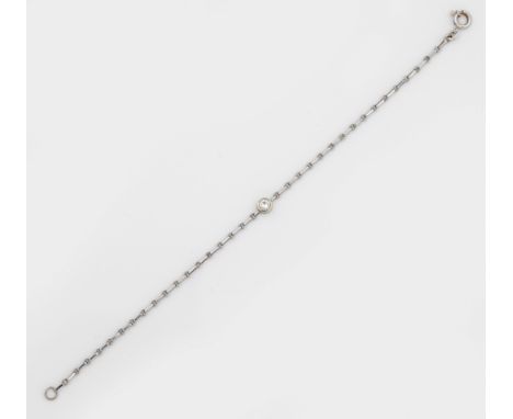 Brillantsolitär-Armband Weißgold, gest. 585. An feiner Gliederkette, mittig eingesetzter Brillantsolitär von ca. 0,20 ct. (F-