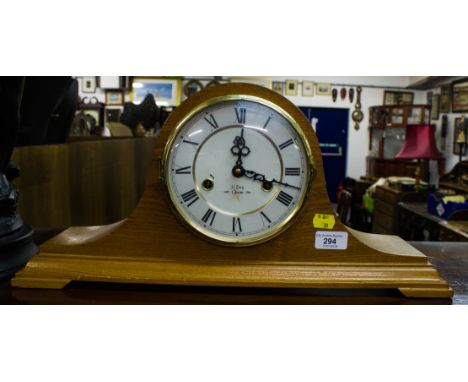 OAK CASE 31 DAY MANTLE CLOCK AF