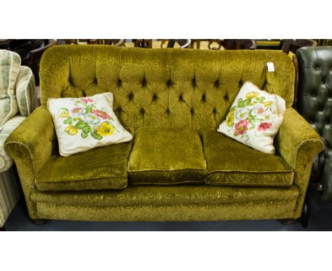 BUTTON BACK FRONT SPRING SETTEE