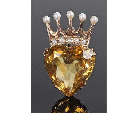 9 carat gold citrine and pearl coronet brooch, the pearl coronet above a heart shaped citrine, 32mm high
