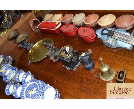 An antique coffee grinder, a vintage flat iron, a pepper grinder, a set of kitchen scales etc. 